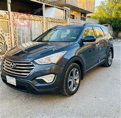 Hyundai Grand Santa Fe